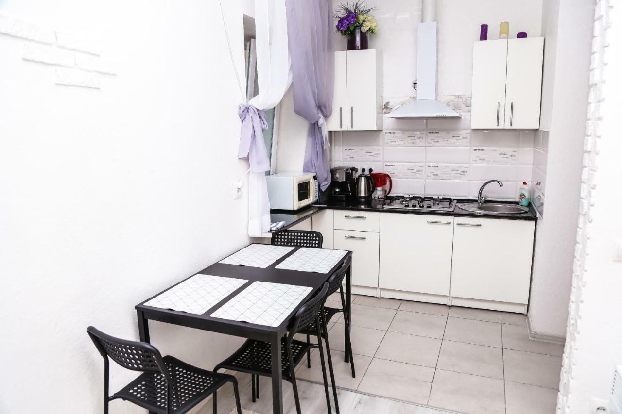 Square Apartments Odessa Zewnętrze zdjęcie
